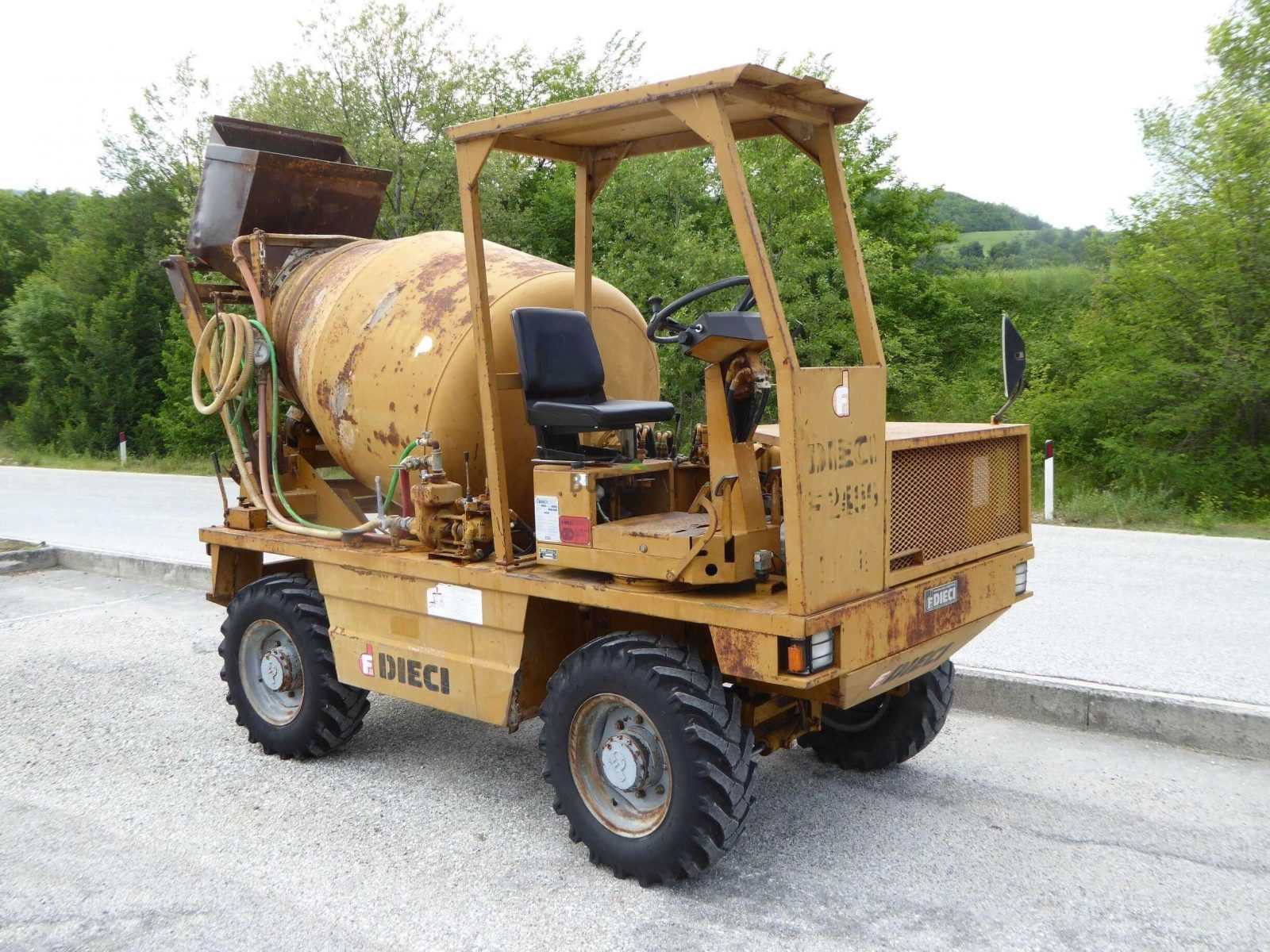 Dieci-N-2400-2 (1) Аренда бетоносмесителя Черновцы