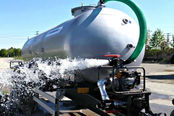 Доставка технічної води водовозом